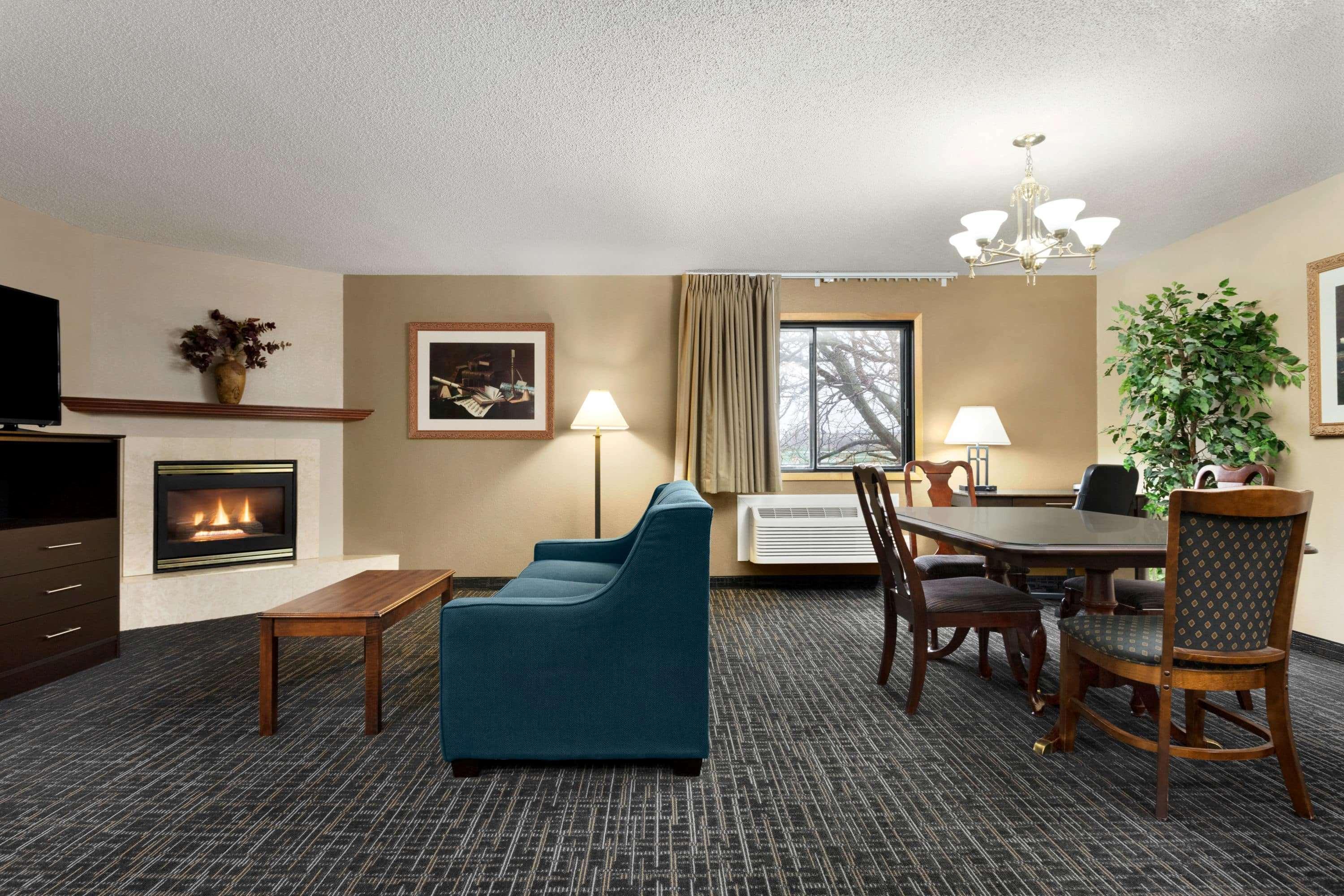 Baymont By Wyndham Sioux Falls North,I-29,Russell St, Airport Buitenkant foto