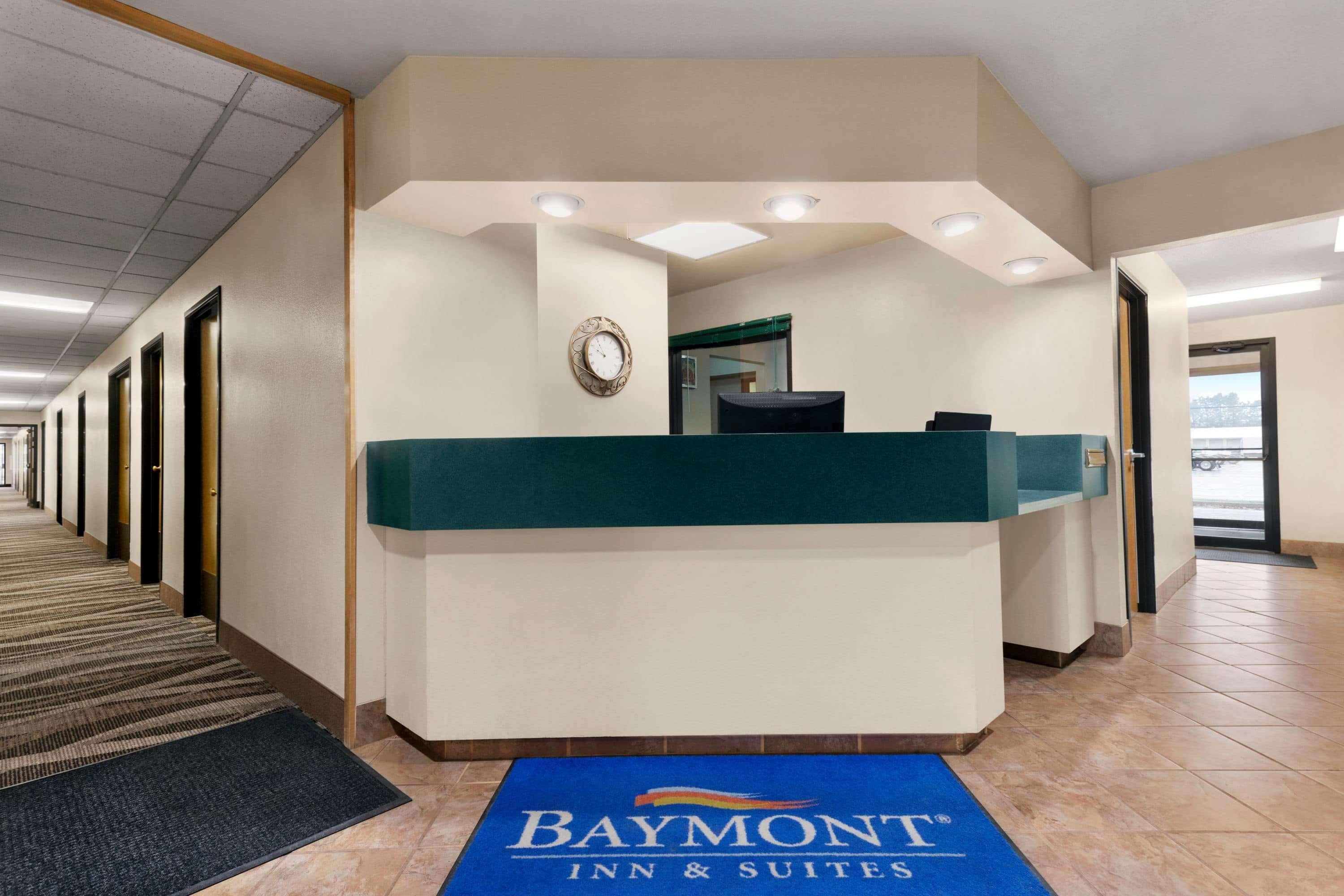 Baymont By Wyndham Sioux Falls North,I-29,Russell St, Airport Buitenkant foto