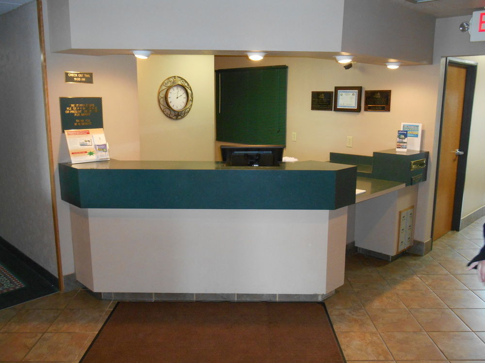 Baymont By Wyndham Sioux Falls North,I-29,Russell St, Airport Buitenkant foto