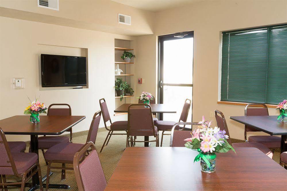 Baymont By Wyndham Sioux Falls North,I-29,Russell St, Airport Buitenkant foto