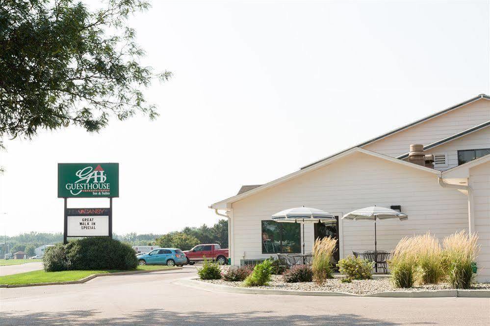 Baymont By Wyndham Sioux Falls North,I-29,Russell St, Airport Buitenkant foto
