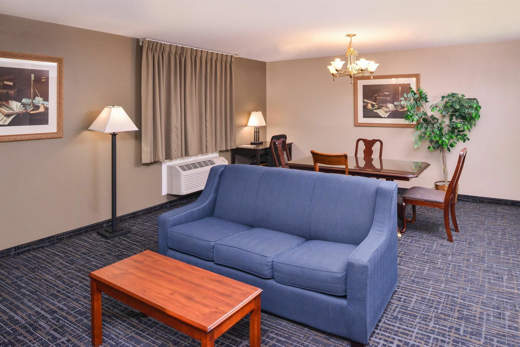 Baymont By Wyndham Sioux Falls North,I-29,Russell St, Airport Buitenkant foto