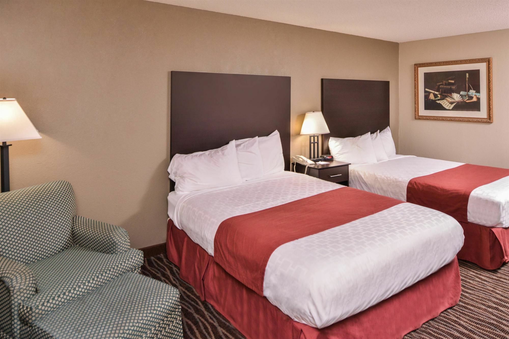 Baymont By Wyndham Sioux Falls North,I-29,Russell St, Airport Buitenkant foto